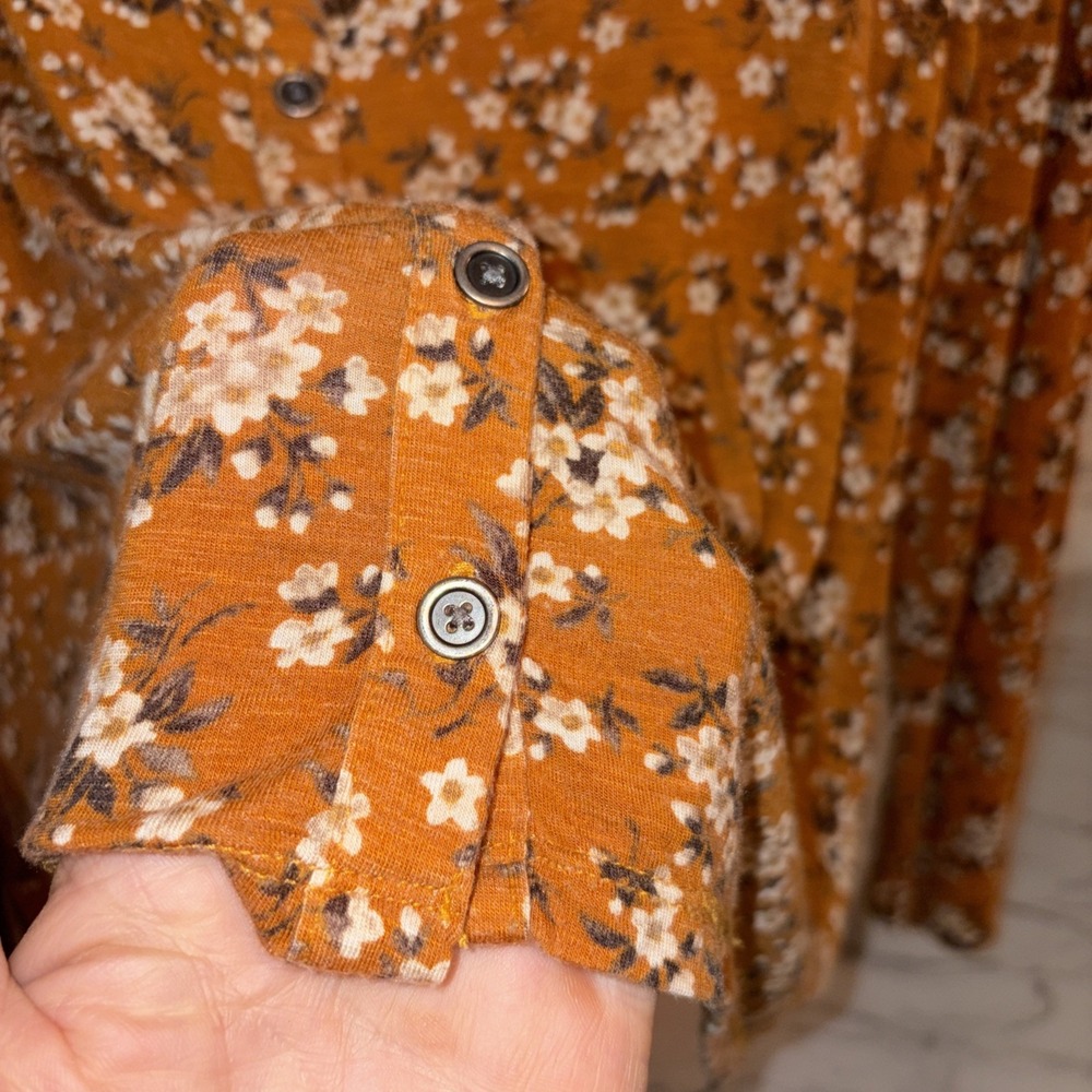 American Eagle Cottagecore Cozy Oversized Floral Mustard Yellow Cardi Shirt Med - Picture 2 of 7